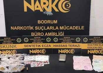 Uyuşturucu operasyonunda 4 gözaltı