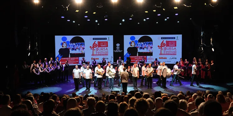 Festivalde 100. yıl coşkusu