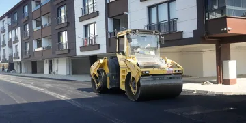 Gemlik Belediyesi’nden yol yapım atağı