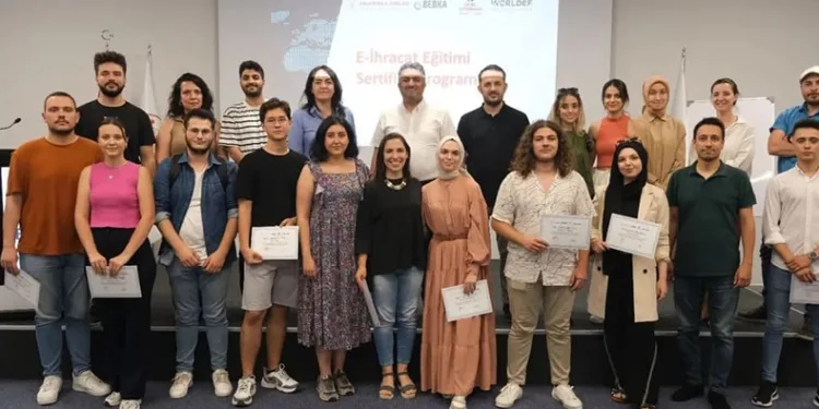 E-ticaret eğitimi ile genç istihdamı artıyor