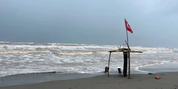 Sakarya’da denize girmek yasaklandı