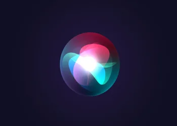Siri’ye yeni ses: İngiliz aksanı eklendi