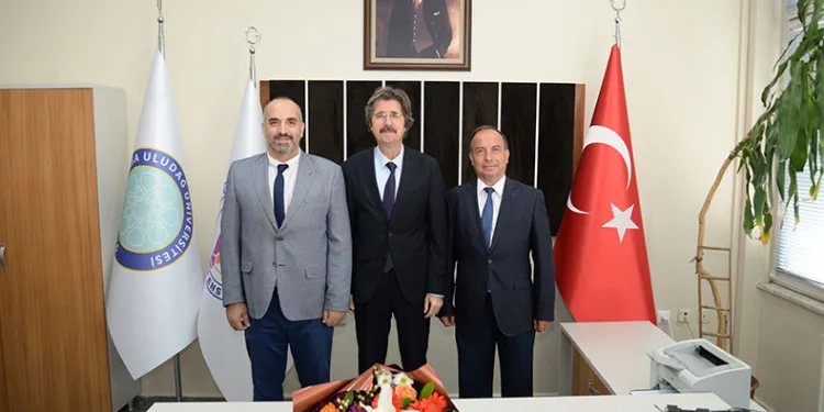Fen Bilimleri Enstitüsü’nde Prof. Dr. Ali Kara dönemi