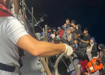 Çanakkale’de 38 kaçak göçmen yakalandı