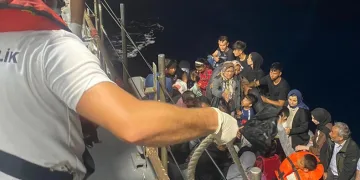 Çanakkale’de 38 kaçak göçmen yakalandı
