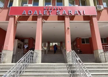 Genç kız dehşeti yaşadı
