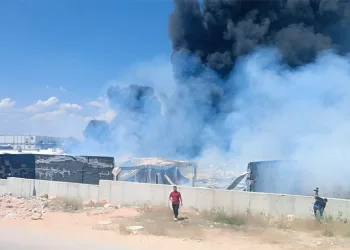 Gaziantep’te fabrika yangını devam ediyor