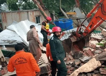 Hindistan’da trafo patladı