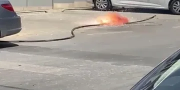 Sıcaktan elektrik kabloları yandı
