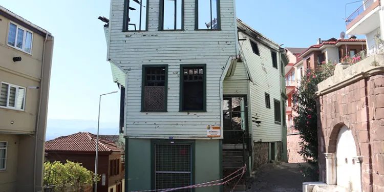 Tarihi Kortel Konağı yeniden yükseliyor