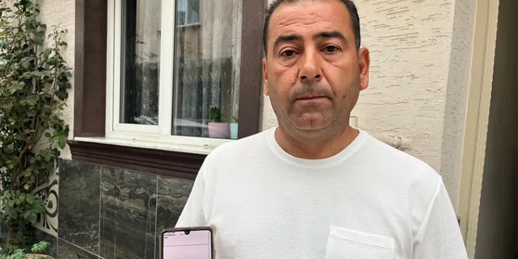 Telefonuna virüs bulaştı, hesabını boşaltıp, kredi çektiler