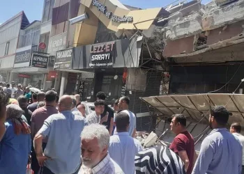 Osmaniye’de 4 katlı bina çöktü
