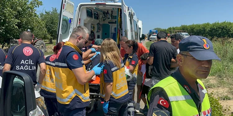 Bursa’da tır yolcu midibüsüne çarptı