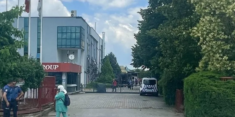 Kimyasaldan etkilenen işçiler hastaneye başvurdu