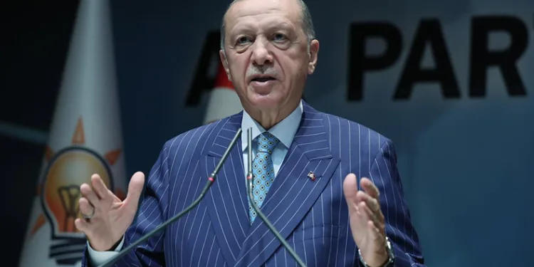 Erdoğan’dan emeklilere zam müjdesi