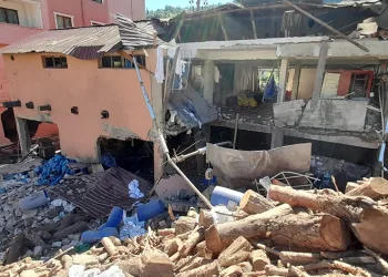 İş yerinde buhar kazanı patladı