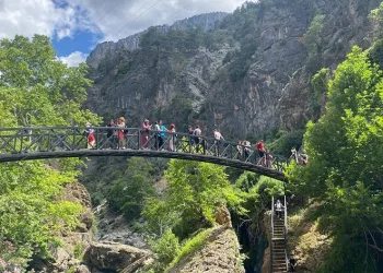 Çukurova’nın gizli cenneti Küp Şelalesi