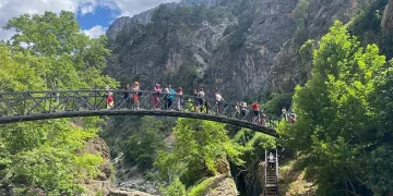 Çukurova’nın gizli cenneti Küp Şelalesi