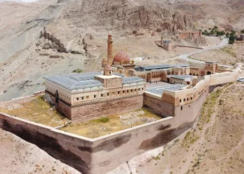 İshak Paşa Sarayı’na bayram ziyareti