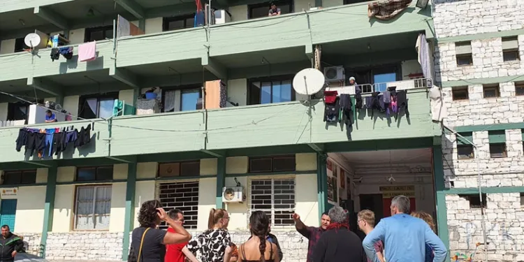 Lavrion Kampı’ndakiler tahliye edildi