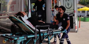 Bursa’da 4 araç birbirine girdi