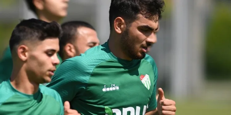 Bursaspor’da tempo artıyor