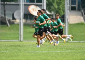 Bursaspor kaldığı yerden devam etti