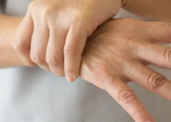 Beyin pili, parkinson hastalığında konforu artırıyor