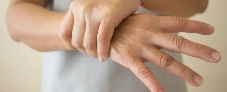 Beyin pili, parkinson hastalığında konforu artırıyor