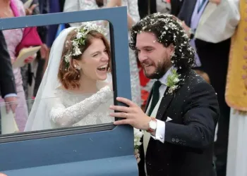 Rose ve Kit çifti’nin ikinci çocuğu doğdu