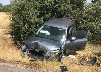 Otomobil şarampole uçtu: 4 yaralı
