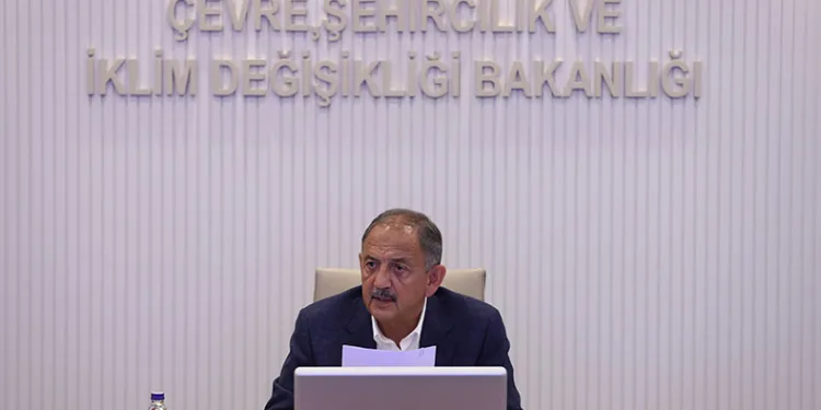 “Köy evlerimizin yapımına hızla devam ediyoruz”