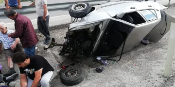 Otomobil takla attı: 5 yaralı