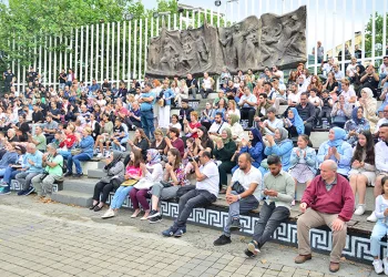 Dünya kültürleri Bursa sokaklarında