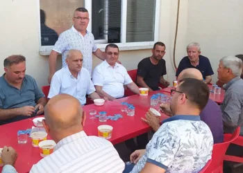 Aşureler Demirciler Odasında
