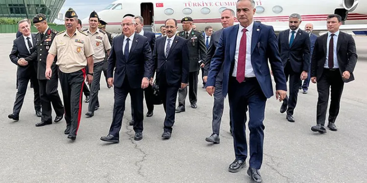 Milli Savunma Bakanı Güler, Azerbaycan’da