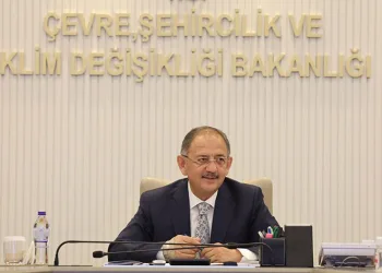“Konutları hak sahiplerine teslim ettik”