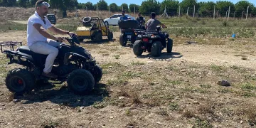 Sular çekilince alan ATV Motorcularına kaldı