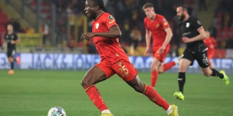 Göztepe, Ngalina’yı Haugesund’e kiraladı