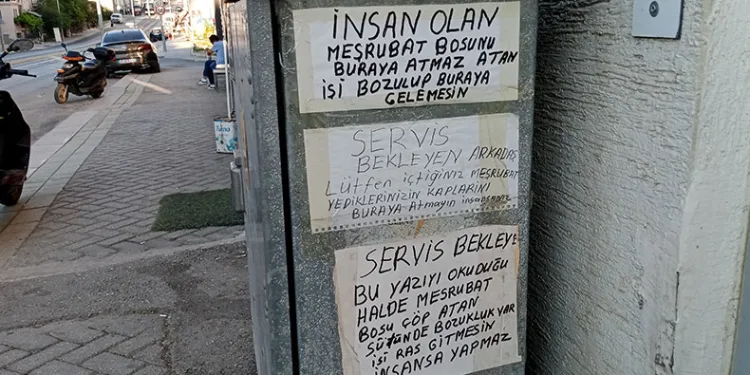 Duyarsızlara böyle tepki gösterdiler