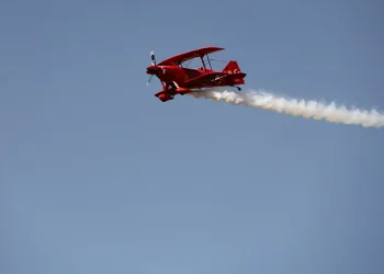 Türkiye’nin ilk kadın akrobasi pilotu