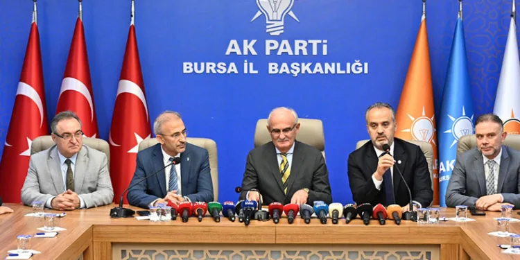 Yusuf Ziya Yılmaz Bursa’da konuştu