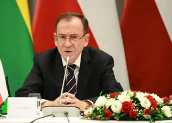 “Belarus topraklarını derhal terk etsin”