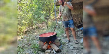 Salça kazanları kaynamaya başladı