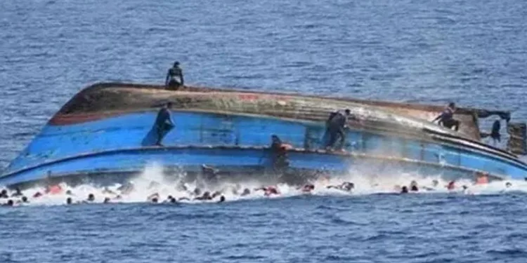 İtalya açıklarında sığınmacı teknesi battı