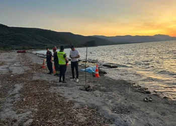İznik Gölü’nde kayıp alarmı