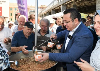 Mustafakemalpaşa’da bereket kazanları kaynadı