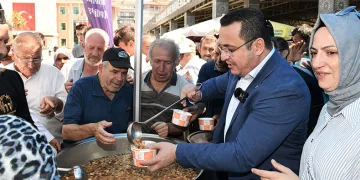 Mustafakemalpaşa’da bereket kazanları kaynadı
