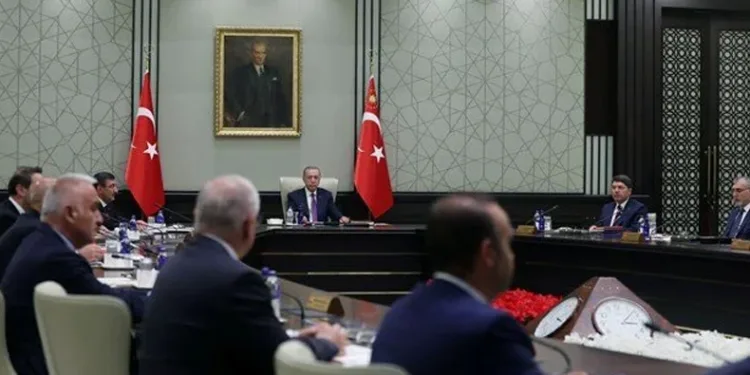 Kabine Beştepe’de toplanıyor