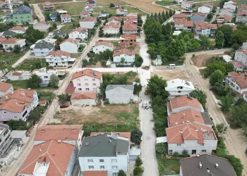 65 sokakta kaplama çalışması